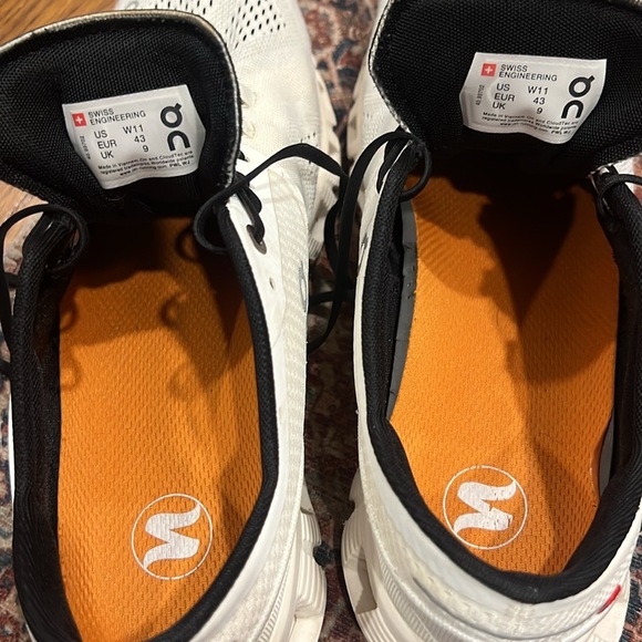 On Cloud X Women’s Running Shoe - Picture 6 of 8